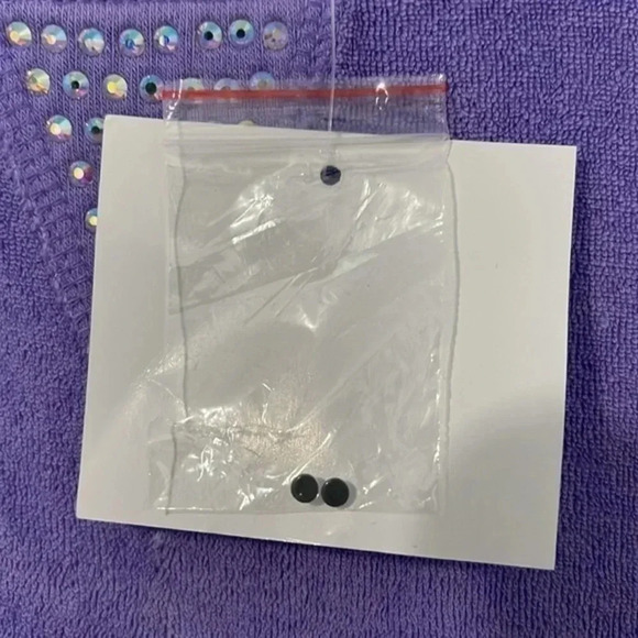 Quacker Factory Sweater Women’s Medium Purple Short Sleeve Terry Cloth Studded - Picture 7 of 9